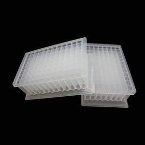 จานไมโครเพลท Yongyue แบบ Deep Well ขนาด 2.2 มล. 96 หลุมสี่เหลี่ยม แบบ U-Bottom I-Beam สำหรับฆ่าเชื้อในห้องปฏิบัติการ - Product Image 2