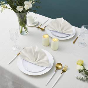 Utopia Home Alternativas Servilletas de satén marfil 43x43cm Diseño de borde sin costuras para decoración clásica del banquete de boda - Product Image 4