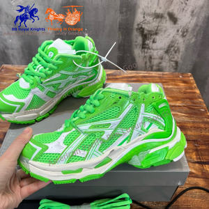 Chaussures de course souples de luxe à semelle élastique, en tissu maillé original, chaussures de sport en polyuréthane et fibre de polyester - Product Image 1