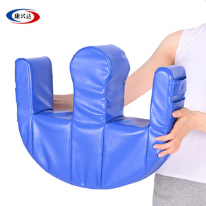 Nouveau type de tapis de retournement pour personnes âgées, tapis de retournement en forme de montagne pour soins aux personnes alitées, tapis d'assistance pour le retournement latéral du bas du corps - Product Image 2