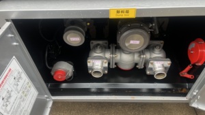 Camion-<span class=keywords><strong>citerne</strong></span> à carburant Dongfeng Duolika, nouveau modèle, 3-5 m³ de réservoir en alliage d'aluminium, norme d'émission Euro IV, transmission 4x4 en option, transport de carburant - Product Image 6
