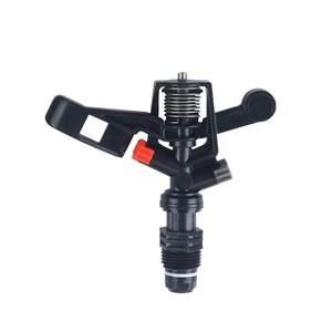 Ugello Irrigatore a Impatto in Plastica Resistente con Irrigazione Automatica per Uso Agricolo, Portata 8-13m - Product Image 1
