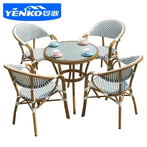 Set da giardino in stile francese mobili in bambù tavolo da pranzo e sedia mobili da giardino in rattan