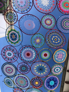 Fatto a mano in tessuto di cotone nappa appesa a parete decorazione per la <span class=keywords><strong>casa</strong></span> bohémien acchiappasogni per matrimonio festa di natale decorazione del soffitto - Product Image 4