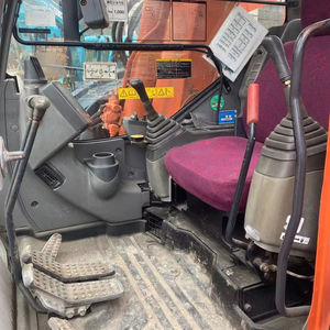 Excavatrice sur chenilles Hitachi ZX75 d'occasion, certifiée CE, faible nombre d'heures de fonctionnement, haute qualité, d'origine japonaise, en vente à prix avantageux. - Product Image 6
