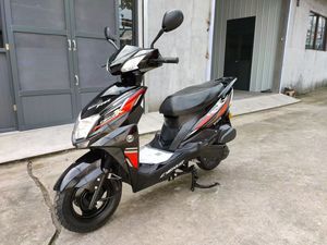 KZG Vente en gros de motos d'occasion Yamaha1 Shangling <span class=keywords><strong>125</strong></span> <span class=keywords><strong>Scooter</strong></span> - 125cc Ultra Économique en Carburant, <span class=keywords><strong>Prix</strong></span> Abordable et Confort Ergonomique - Product Image 6