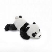 Porte-clés en peluche panda assis mignon, poupée panda noir et blanc, breloque de sac à dos, jouet cadeau, vente en gros, personnalisable
