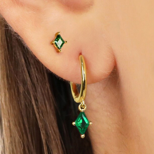 ต่างหูห่วงอเนกประสงค์ประดับเพชรทรงข้าวหลามตัดสีเขียวมะกอก รุ่น CANNER New Olive Diamond Green Diamond S925 เงินแท้ - Product Image 6