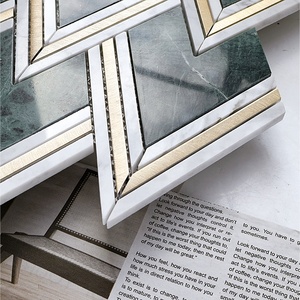 Meilleures ventes : Mosaïque moderne en laiton <span class=keywords><strong>et</strong></span> marbre Carrara Verde Affai, <span class=keywords><strong>motif</strong></span> chevron parquet, pour crédence <span class=keywords><strong>de</strong></span> cuisine <span class=keywords><strong>et</strong></span> design graphique <span class=keywords><strong>de</strong></span> <span class=keywords><strong>salle</strong></span> <span class=keywords><strong>de</strong></span> <span class=keywords><strong>bain</strong></span> - Product Image 2