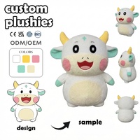Fabricant de jouets en peluche personnalisés en coton PP à faible MOQ, jouets en peluche d'anniversaire, animaux en peluche, poupées en peluche douces de fille anime en uniforme scolaire