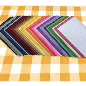 Láminas de <span class=keywords><strong>Fieltro</strong></span> Autoadhesivas de 1 mm, Colores Variados, <span class=keywords><strong>Fieltro</strong></span> de Poliéster <span class=keywords><strong>con</strong></span> Reverso Adhesivo para Manualidades y Forro - Product Image 5