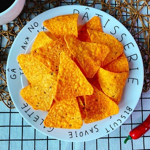 Patatas fritas <span class=keywords><strong>Doritos</strong></span> indonesias 150g Bocadillos exóticos Bocadillos vegetales <span class=keywords><strong>picantes</strong></span> en bolsas - Product Image 3