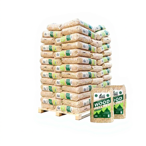 Granulés de bois de chauffage de qualité supérieure A1, diamètre 6 mm, longueur 30 mm, sacs de 15 kg en stock, prêts à être expédiés, prix de gros - Product Image 1