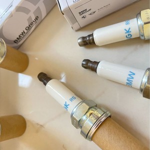 Para bujías de alta potencia <span class=keywords><strong>BMW</strong></span> para F20 F21 F30 G11 G12 G30 X5 X6 X7 nueva condición modelo 12122158252 - Product Image 3