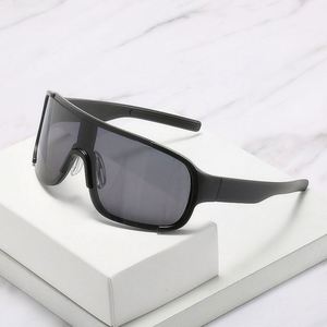 Gafas de Sol Deportivas Extra Grandes de Alta Calidad 2021, Lentes de Espejo con Protección UV400, Gafas de Ciclismo Deportivas para Hombre y Mujer - Product Image 2