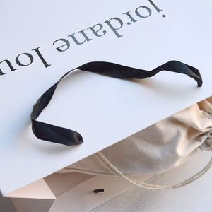 Sacs en papier blancs de luxe pour emballages cadeaux, bijoux, vêtements, avec votre propre logo personnalisé, vente en gros - Product Image 5