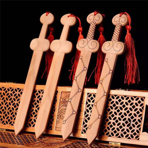 Colgante de espada de madera de durazno Linglong Pavilion, tallado de espada de siete estrellas, hecho a mano, estilo chino, decoración para el hogar, superficie pulida - Product Image 2