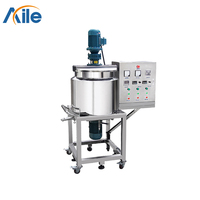 Cuve de mélange de pâtes chauffée et agitée automatiquement en acier inoxydable de 1000 litres, moteur AC 220V/380V 2kW 0-60 tr/min pour émulsions et lotions cosmétiques