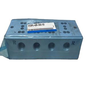 Vanne solénoïde d'origine SMC VV3P5-42R-043-03, collecteur - Product Image 1