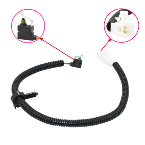 ชุดสายไฟสวิตช์ประตูท้ายรถ 5143017AA สำหรับ 04-07 จี๊ป ลิเบอร์ตี้ 12V ฉนวน PVC วัสดุ ABS IP20 - Product Image 3
