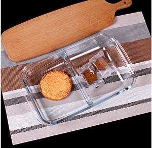 Teglia da Forno Rettangolare in Vetro Borosilicato ad Alta Resistenza al Calore con Manici e Scomparti, 2.2L, per Cucina Domestica - Product Image 3