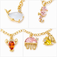 Kalung Pesona Kehidupan Lautan dengan 5 Liontin Hewan, Rantai Tembaga Zirkon, Perhiasan Fashion Wanita untuk Kegunaan Sehari-hari, Hadiah