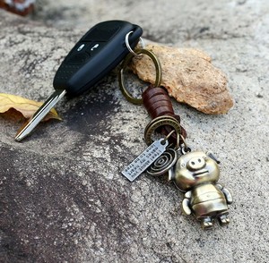 Hot bán vòng chìa khóa cổ điển handmade da kim loại lợn Keychain Keyring chìa khóa xe Mặt dây chuyền móc chìa khóa - Product Image 2