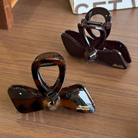 Pinza de Pelo Versátil Hecha a Mano con Diseño de Lazo, Pinza de Plástico Tipo Garra, Bonita Pinza de Tiburón para Peinados Medios o Altos, Elegante Accesorio para Moños y Colas de Caballo, Ideal para Fiestas