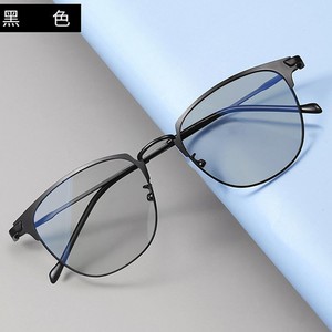 Lunettes de soleil unisexes rondes rétro dorées de haute qualité 2024, photochromiques gris clair, protection anti-lumière bleue, vente en gros - Product Image 3