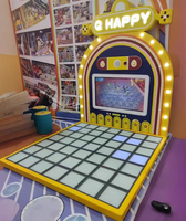 Jeu de sol LED interactif, équipement de terrain de jeu intérieur, jeu de danse actif et amusant, grille lumineuse, écran tactile pour les centres d'activités pour enfants