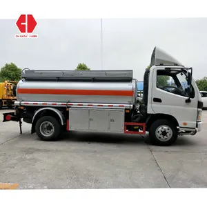 Foton New China Marke Diesel 4 X2 Kraftstoff 4000L Tankwagen Caminhao Tanque Camion Citerne