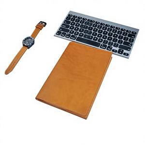 Protège-cahier A5 en cuir classique, résistant, anti-odeur, rechargeable, pour usage professionnel - Product Image 1