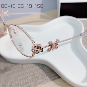 Gafas de Sol con Montura Completa de Diamantes GM 2025, Diseño <span class=keywords><strong>GLEA</strong></span> Box, Estilo Punk, para Mujer, Sin Receta, Personalizadas - Product Image 3