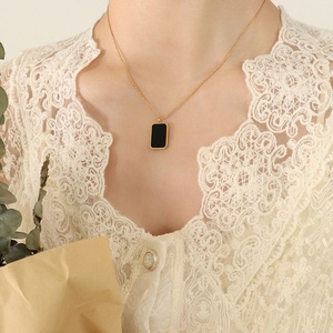 Nouveau collier de luxe en coquille noire pour femmes, collier en acier inoxydable avec pendentif rectangulaire en coquille, tendance - Product Image 4