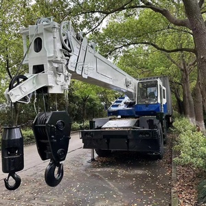 Grúa Telescópica Hidráulica Tadano GR300EX, Equipo de Elevación Móvil, Capacidad de 3500 kg, Altura de Elevación de 25 m para Construcción - Product Image 3