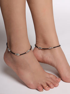 Chaîne de cheville réglable moderne pour femme, bracelet élégant pour le pied, accessoire de bijouterie tendance pour le quotidien, les soirées et les cadeaux - Product Image 5