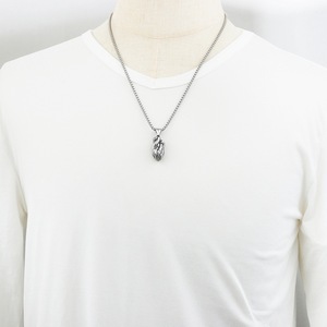Yunnique – collier avec pendentif en forme de cœur en acier inoxydable pour hommes, Style Punk rétro FY308 - Product Image 3
