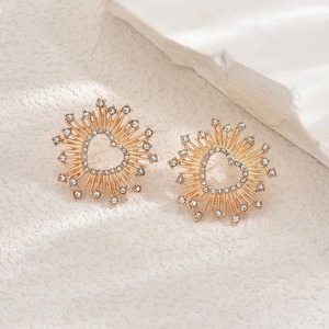 À la mode à la mode soleil coeur et étoile conception géométrique alliage boucles d'oreilles élégant haut de gamme luxe bijoux cadeau - Product Image 6