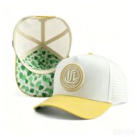 Casquette de golf respirante X&K Premium à 5 panneaux avec patch en silicone personnalisé imprimé par sublimation, casquette de baseball perforée tendance pour l'extérieur, OEM