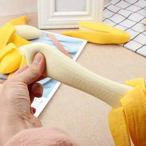 Juguetes Antiestrés de PU TPR con Relleno de Harina de Plátano, Novedosos y Divertidos, para Niños y Adultos - Product Image 3