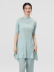 Tunique plissée Miyake à col montant et manches coude longues, style décontracté quotidien, vêtements occidentaux pour femmes, vente en gros en ligne - Product Image 1