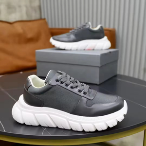 Zapatillas de deporte informales de diseñador para caminar con cómoda suela de cuero genuino, tendencia de moda transpirable, cierre con cordones, Otoño Invierno - Product Image 4