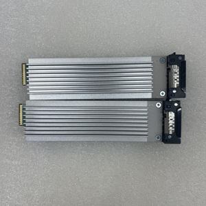 Para <span class=keywords><strong>SK</strong></span> <span class=keywords><strong>Hynix</strong></span> 3,84 TB PE8110 EDSFF E1.S 15mm PCIe 4,0 SSD NVMe HFS3T8GEEWX09N BG 3840GB-NUEVO - Product Image 3