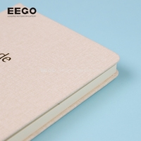 Carnet de gratitude quotidien A5 personnalisé 2025 avec couverture en tissu de lin rigide, impression sur mesure, dorure à chaud, pour la pleine conscience et l'autosoins