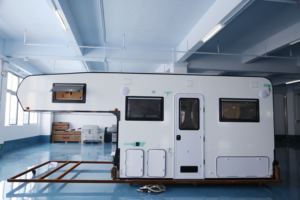 Nouvelle Arrivée 2026 – <span class=keywords><strong>Caravane</strong></span>-Camping-Car Moderne 4 Personnes en Fibre de Verre Grande Capacité avec Salle de Bain Intégrée, Vente Directe Usine - Product Image 2