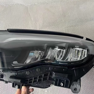 Los Faros Delanteros Originales para el Nuevo <span class=keywords><strong>Mercedes</strong></span> Benz E300W214 Son de <span class=keywords><strong>Segunda</strong></span> <span class=keywords><strong>Mano</strong></span> y Sin Reparar - Product Image 1