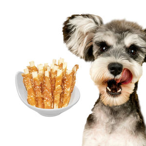 Vente en gros en usine OEM ODM de tranches de morue de haute qualité, à haute teneur en protéines, torsadées par du poulet avec des récompenses d'entraînement au sésame Friandises pour chiens et chats - Product Image 1