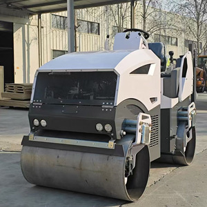 OEM 1 Ton 3 Ton 5 Ton Mini trilcompactor asfaltwals dubbele trommel diesel EPA-motor 330kg 5T wegwalscompactor - Product Image 6