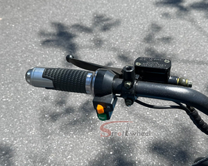 Motocicleta Eléctrica de 2 Ruedas, 1000W, Mini, para Adultos, Batería de 60V 12Ah - Product Image 5