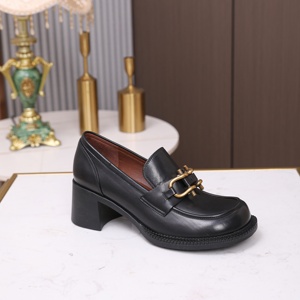 <span class=keywords><strong>Mocassini</strong></span> da <span class=keywords><strong>Donna</strong></span> Grecca British Neri in Finta Pelle Scamosciata con Fodera in Pelle di Pecora, Fiocco e Tacco Spesso, Personalizzabili, Slip-On, Comodi e Morbidi - Product Image 3